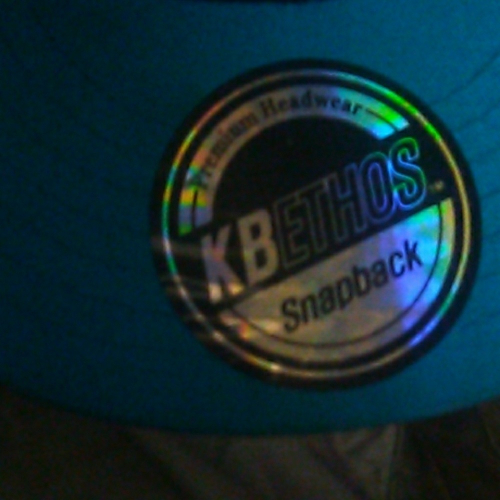 Hat - Picture 3 of 4
